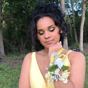 Meet your Posher, Alyssa